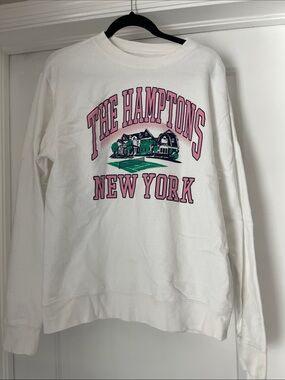 The Hamptons New York White Graphic Sweatshirt